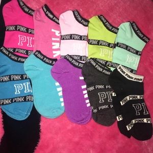 ‼️SALE‼️10 Pairs VS PINK Socks ‼️SALE‼️